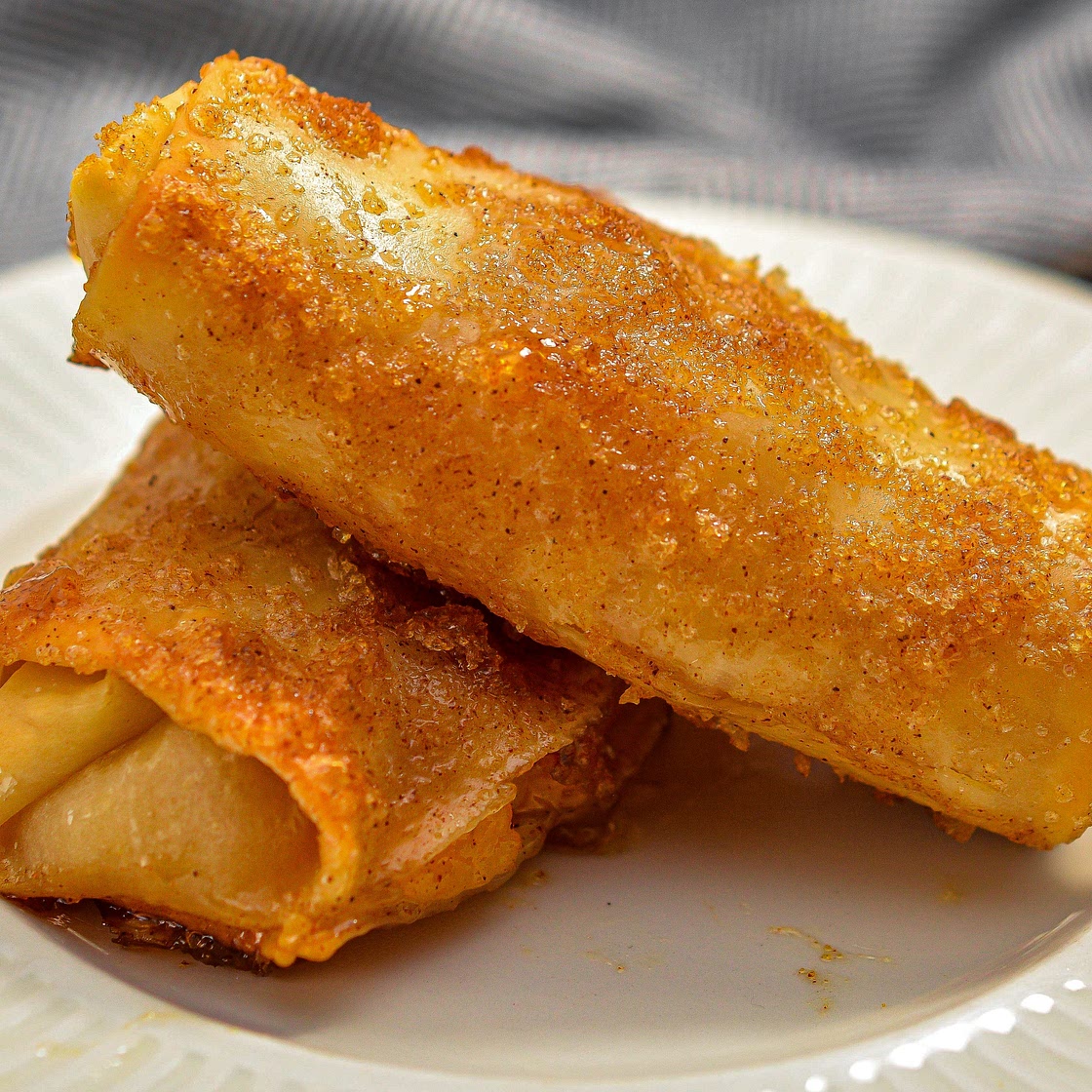 Peach Cobbler Egg Rolls