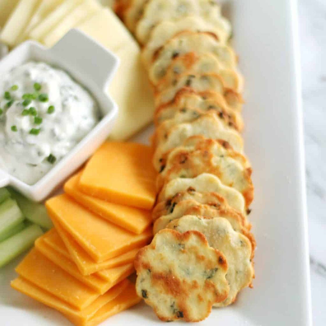 Keto Sour Cream and Chive Crackers
