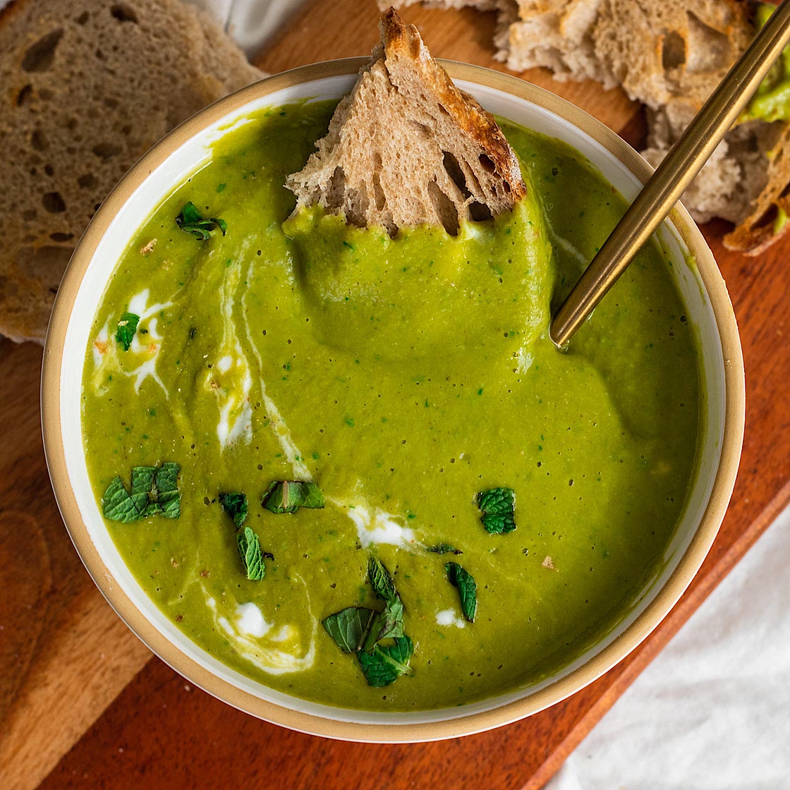 Vegan Creamy Mint Pea Soup
