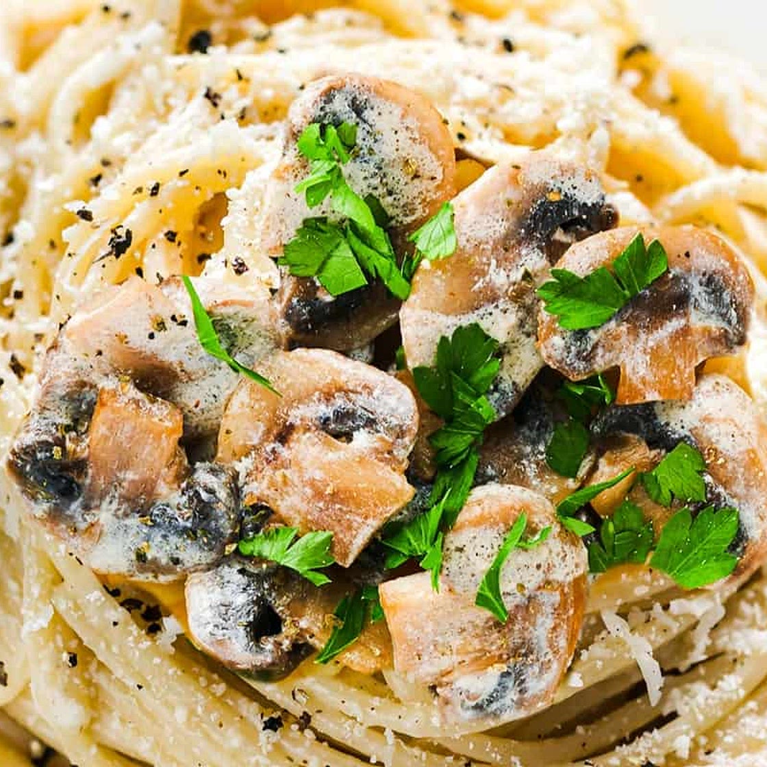 Creamy Mushroom Spaghetti