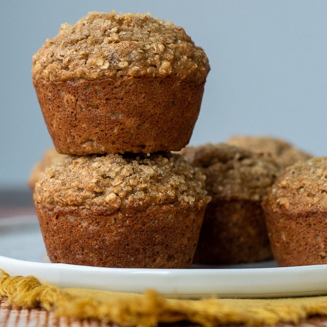 Applesauce Oatmeal Muffins (Gluten-Free Option)