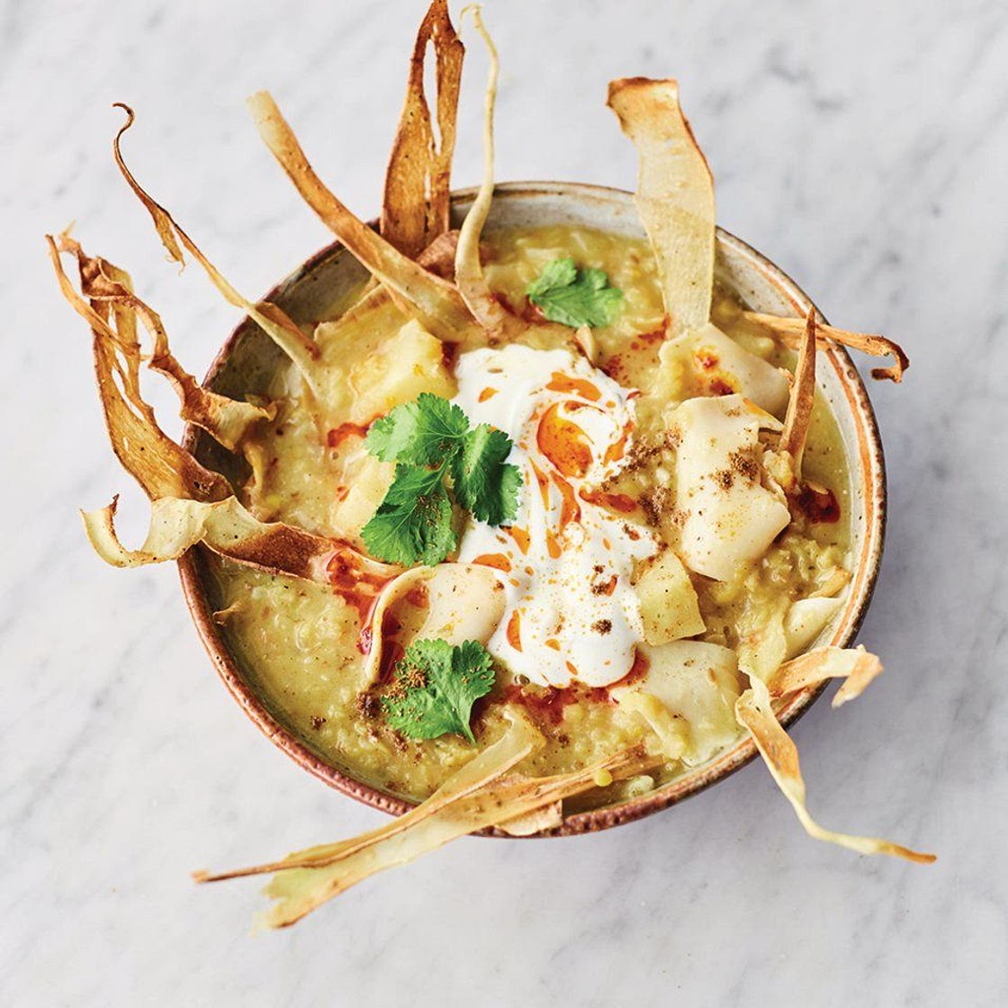 Spiced parsnip soup