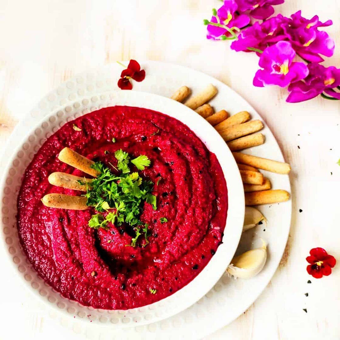Beetroot hummus in 5 minutes