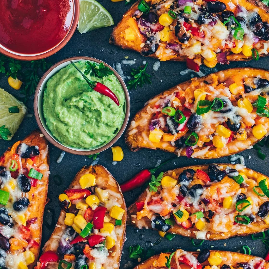 Mexikanisch gefüllte Süßkartoffeln