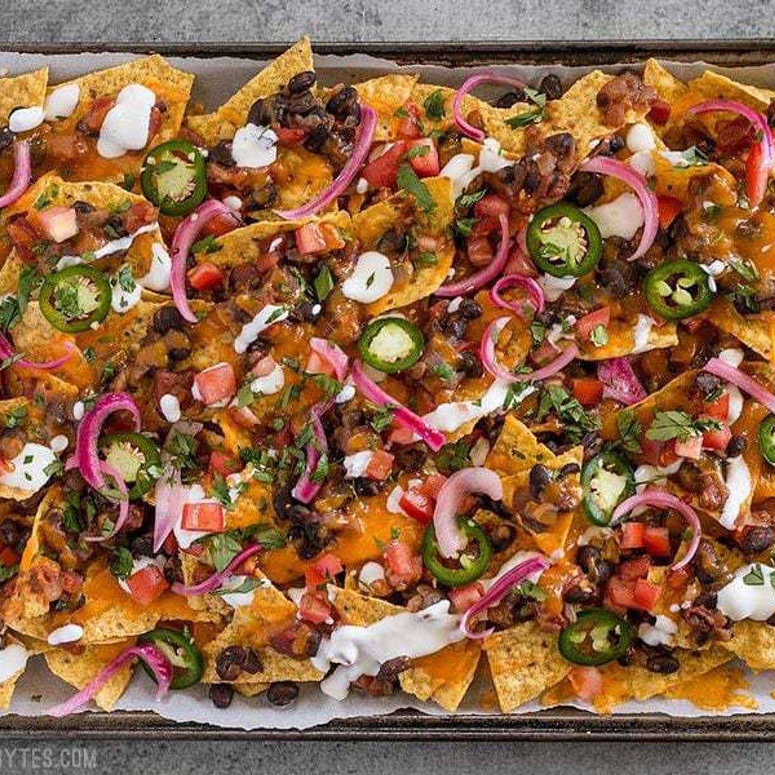 Spicy Baked Black Bean Nachos