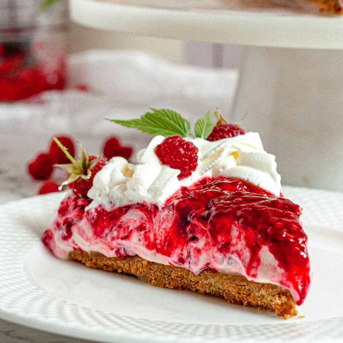 Vegan Raspberry Cheesecake (Gluten-Free)