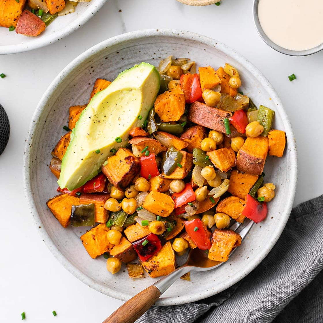 CHICKPEA & SWEET POTATO BREAKFAST HASH