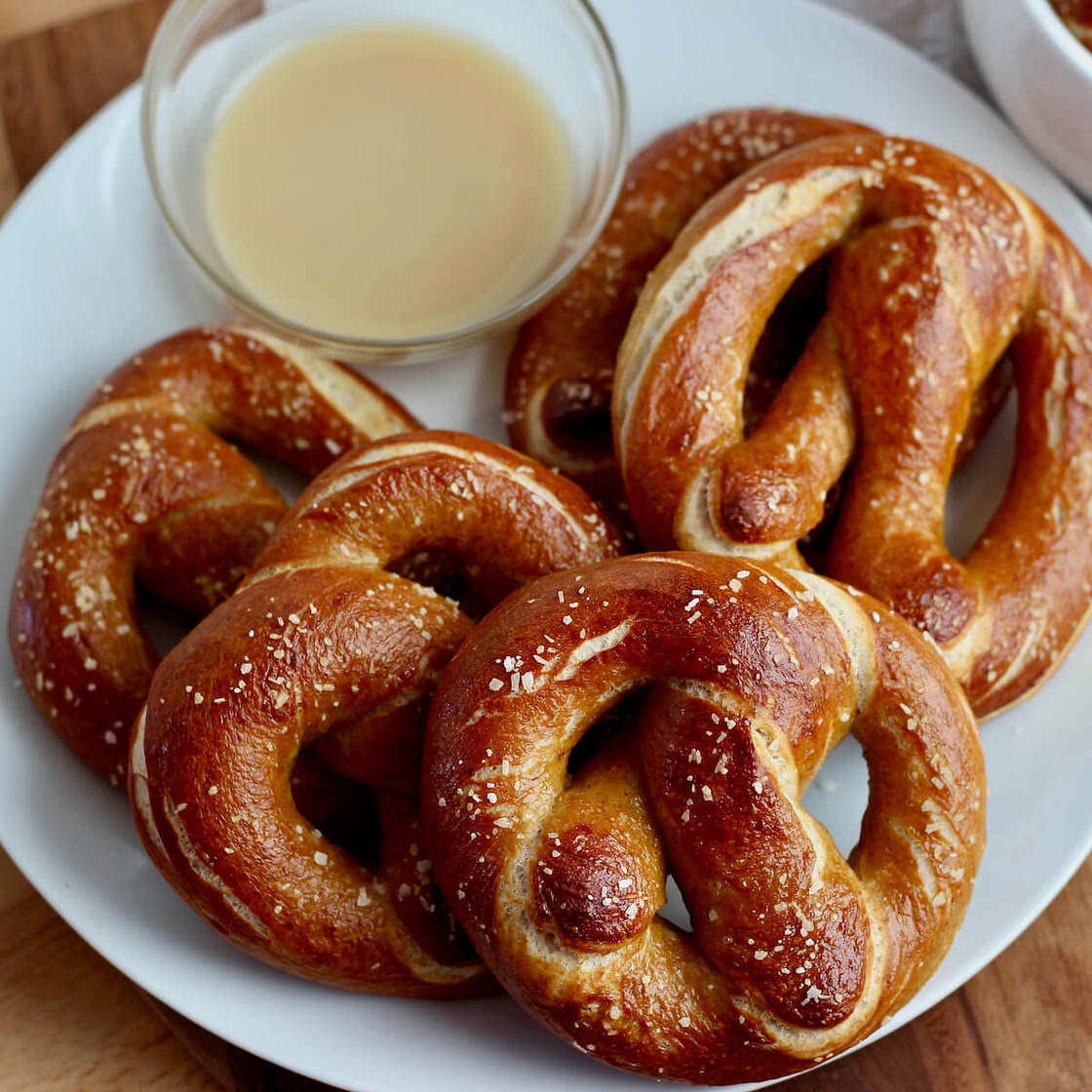 Sourdough Soft Pretzels