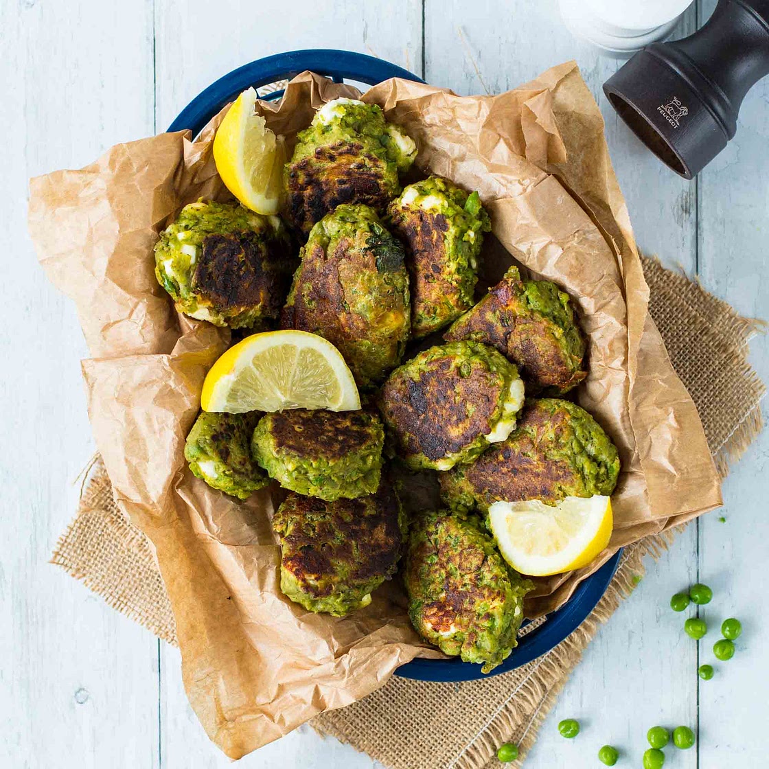 Croquettes aux petits pois, à la feta et au zaatar (recette d’Ottolenghi)