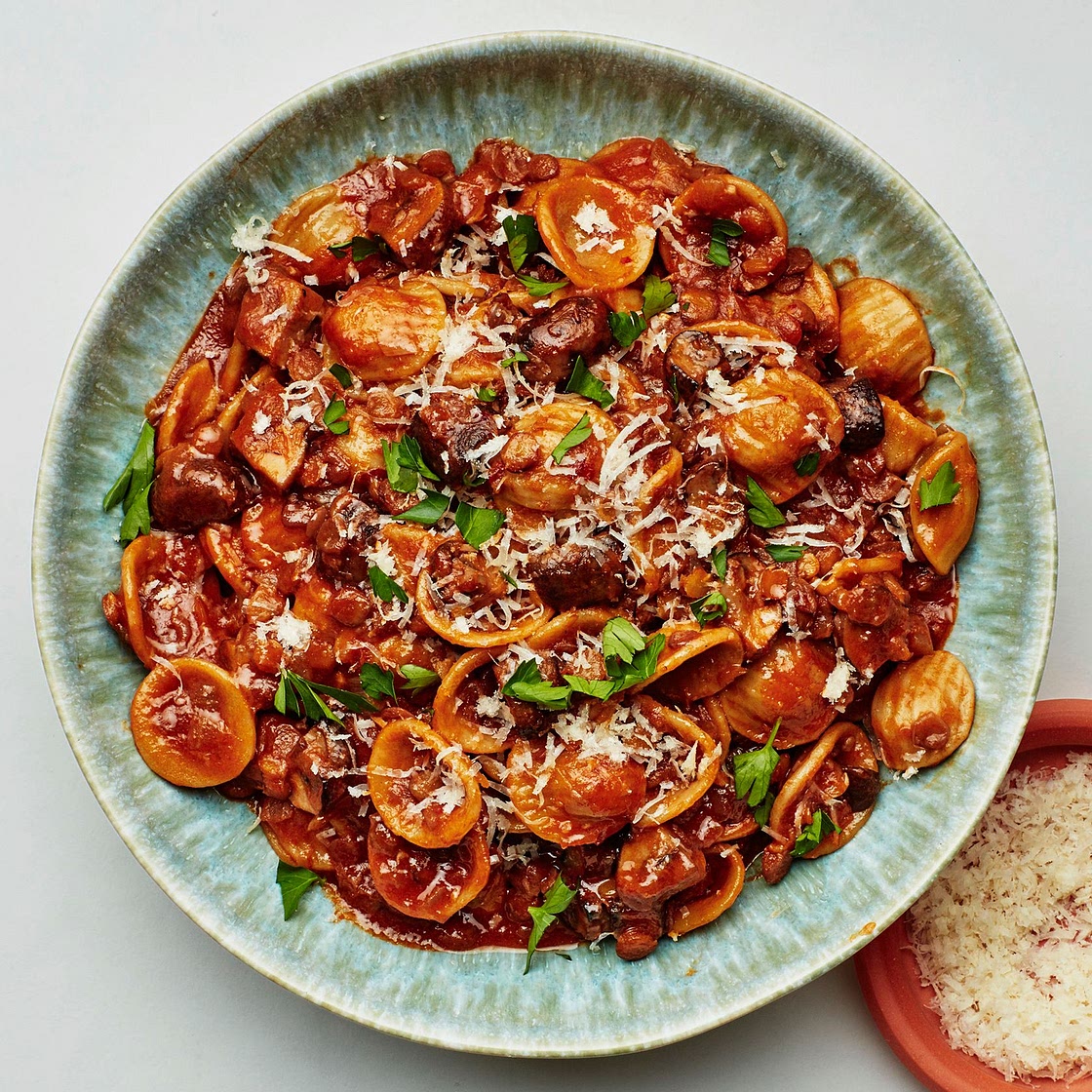 Pasta With Lentils and Mushrooms