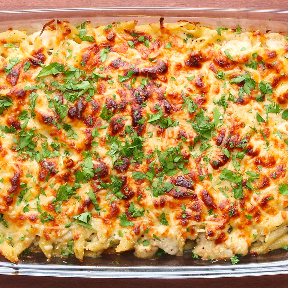 Cheesy Chicken Alfredo Pasta Bake Recipe by Tasty