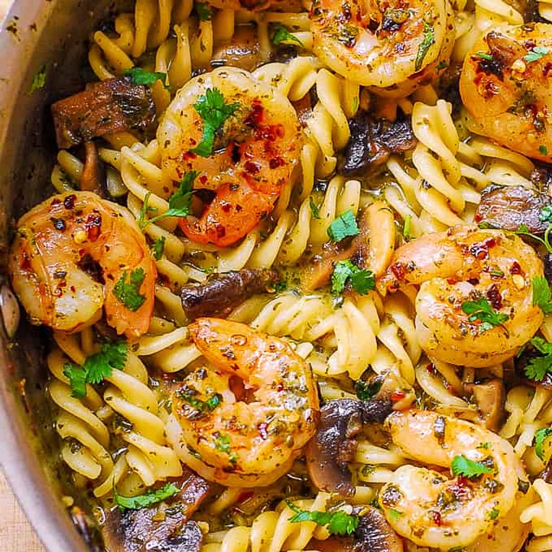 Pesto Shrimp Mushroom Pasta