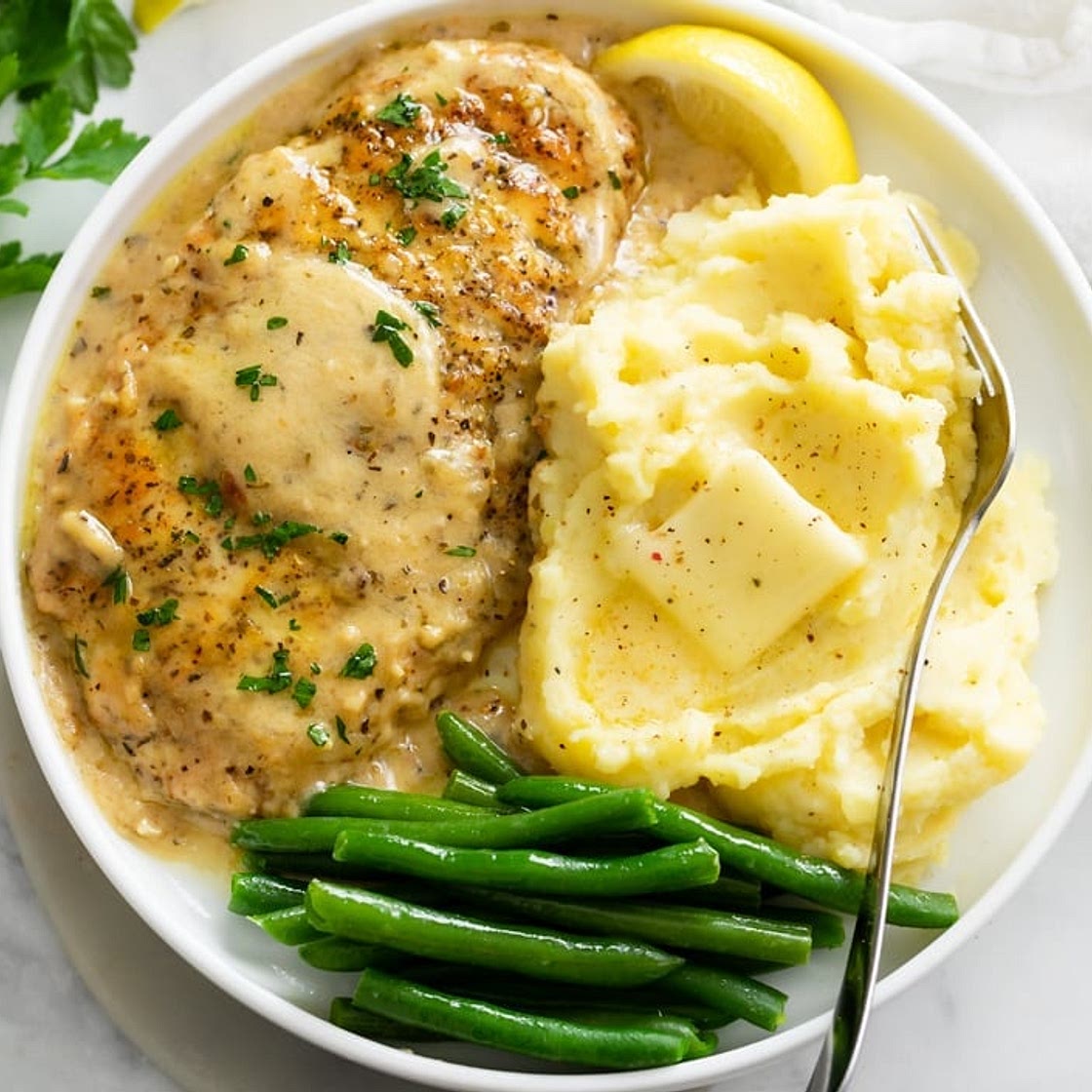 Chicken in White Wine Sauce