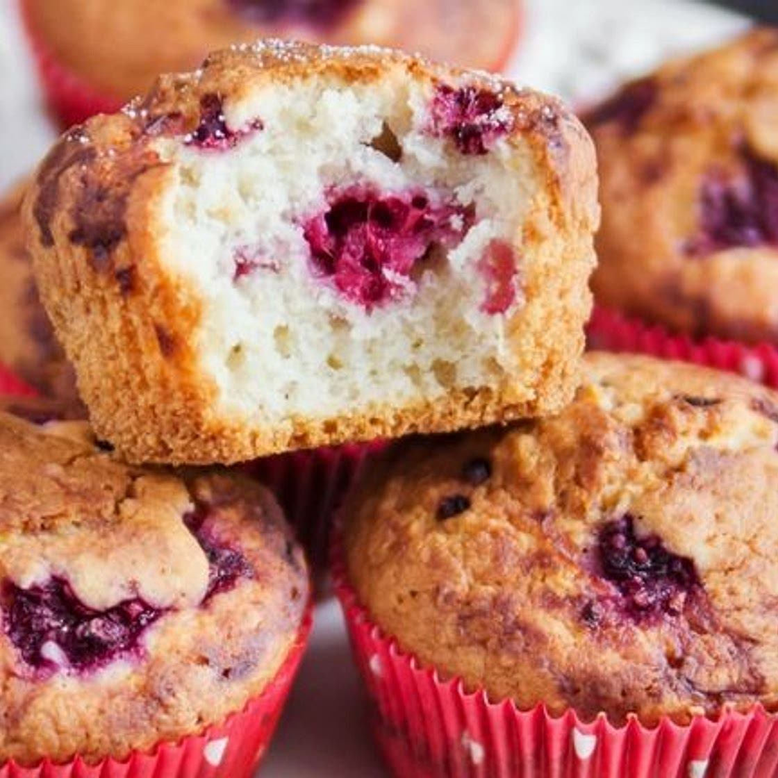 One bowl banana and raspberry muffins recipe