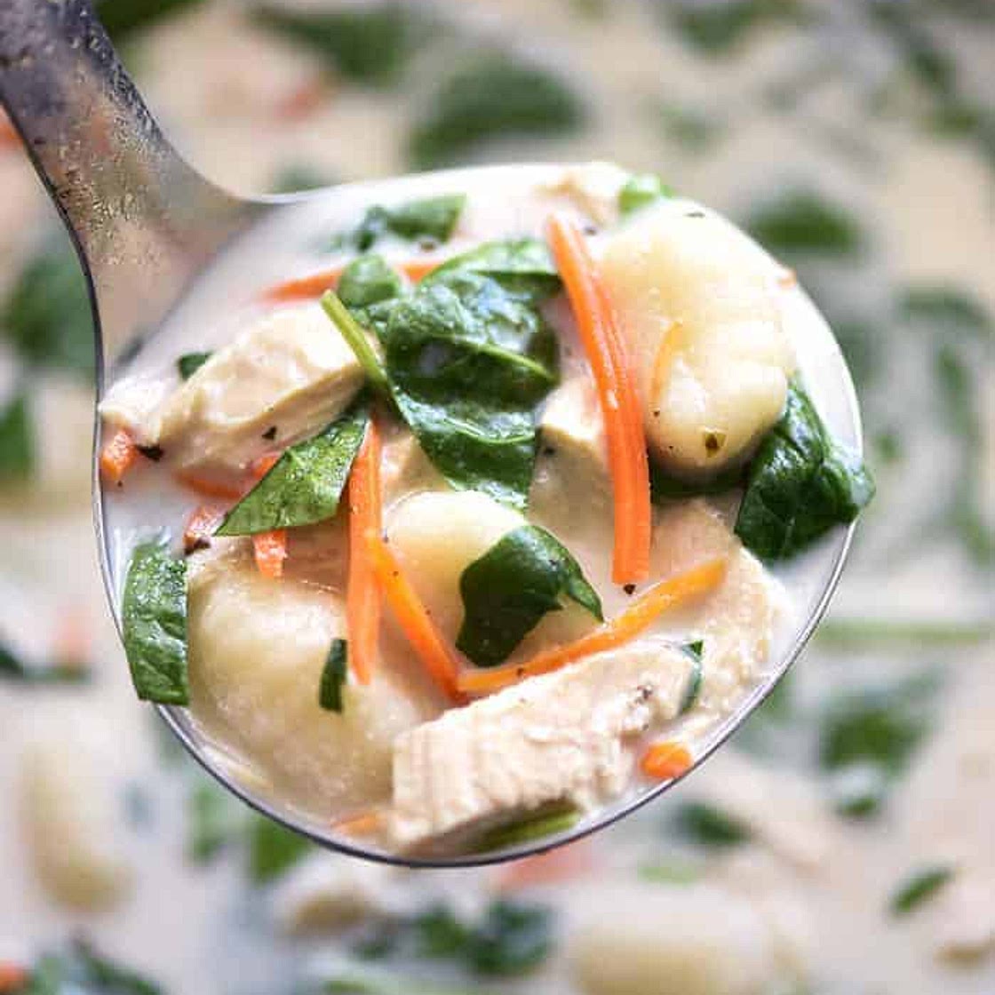 Slow Cooker Olive Garden Chicken Gnocchi Soup