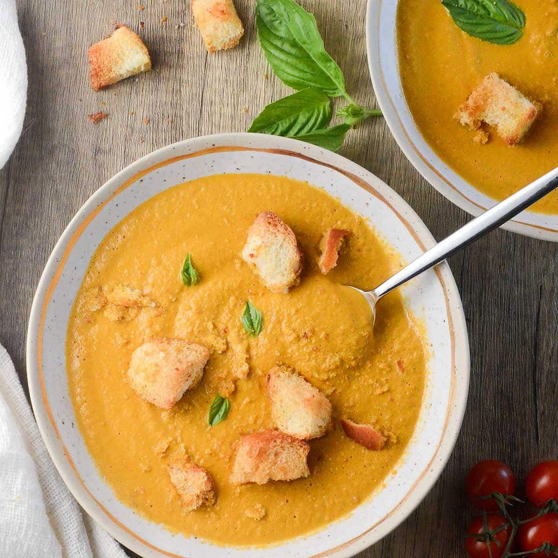 Creamy Tomato Carrot Soup with Basil (Vegan)