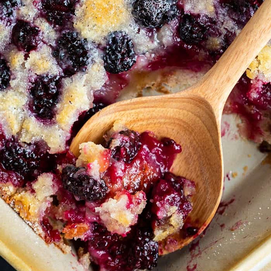 The Pioneer Women's Blackberry Cobbler