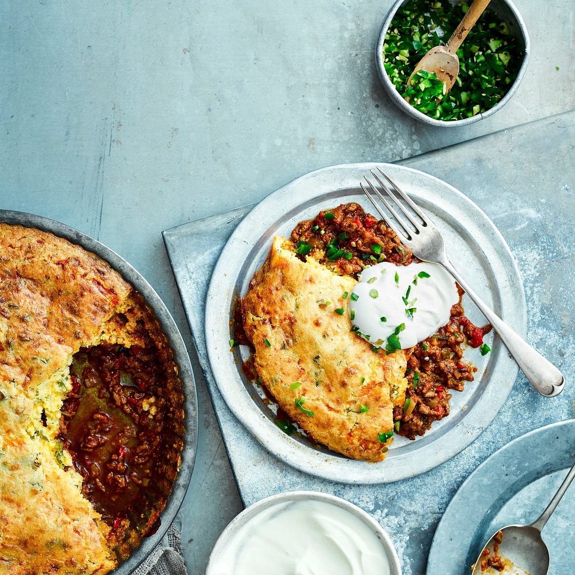 Chilli cornbread pie