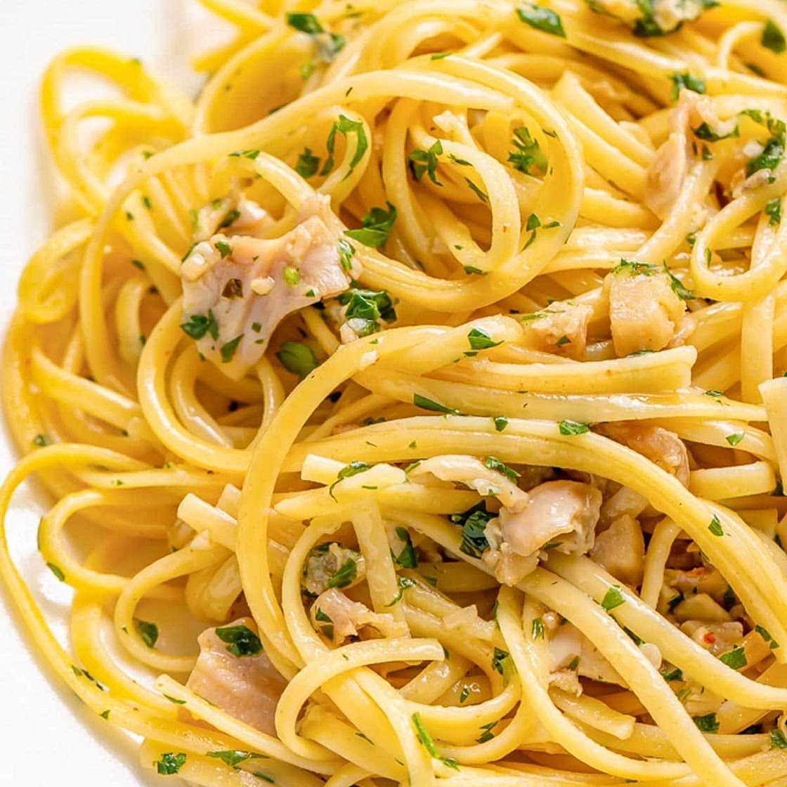 White Clam Sauce with Linguine