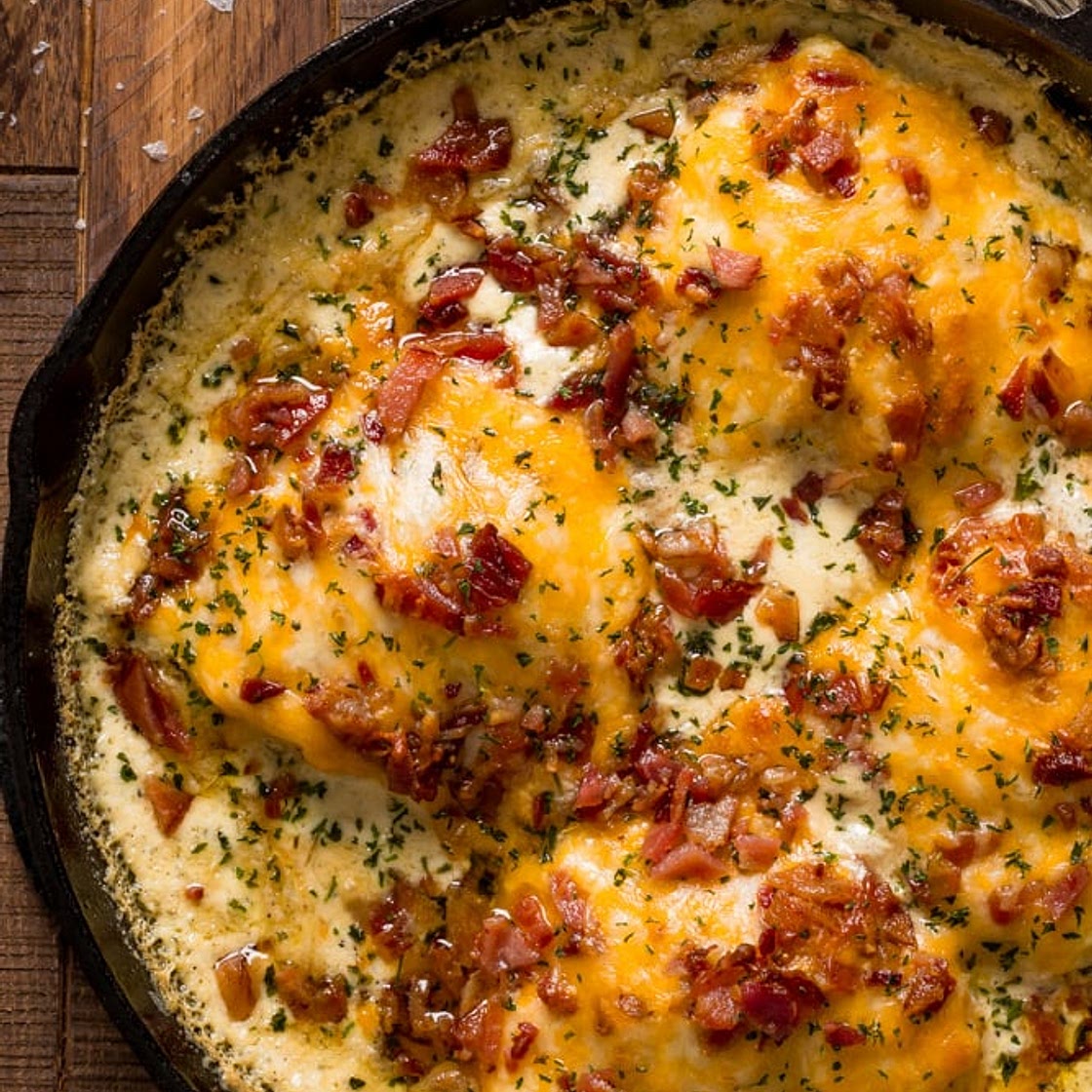 Skillet Crack Chicken Keto Thighs