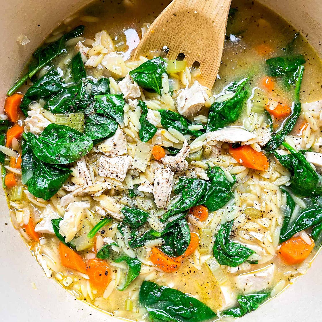 One Pot Lemon Chicken Orzo Soup