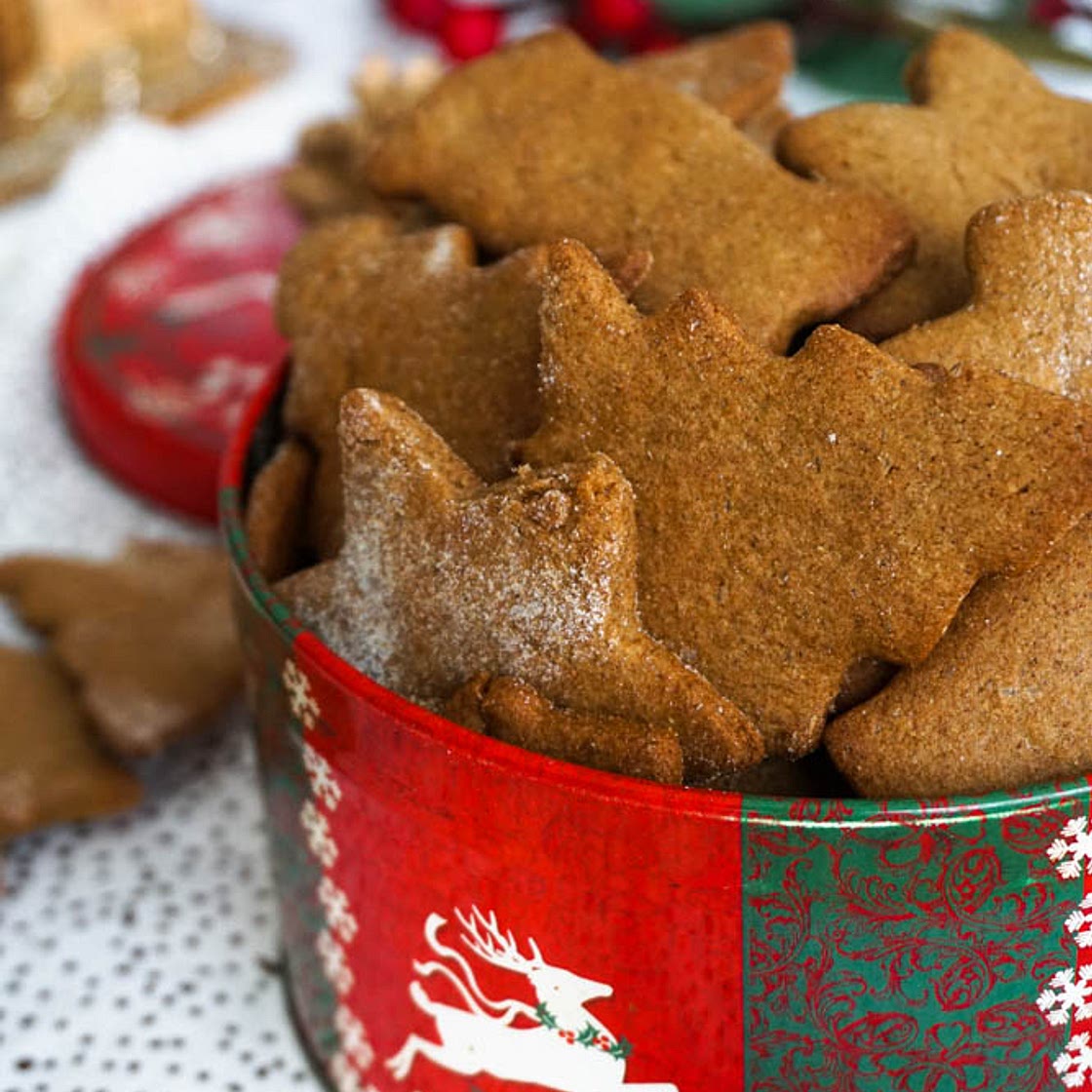 Easy Honey Gingerbread Cookies Recipe