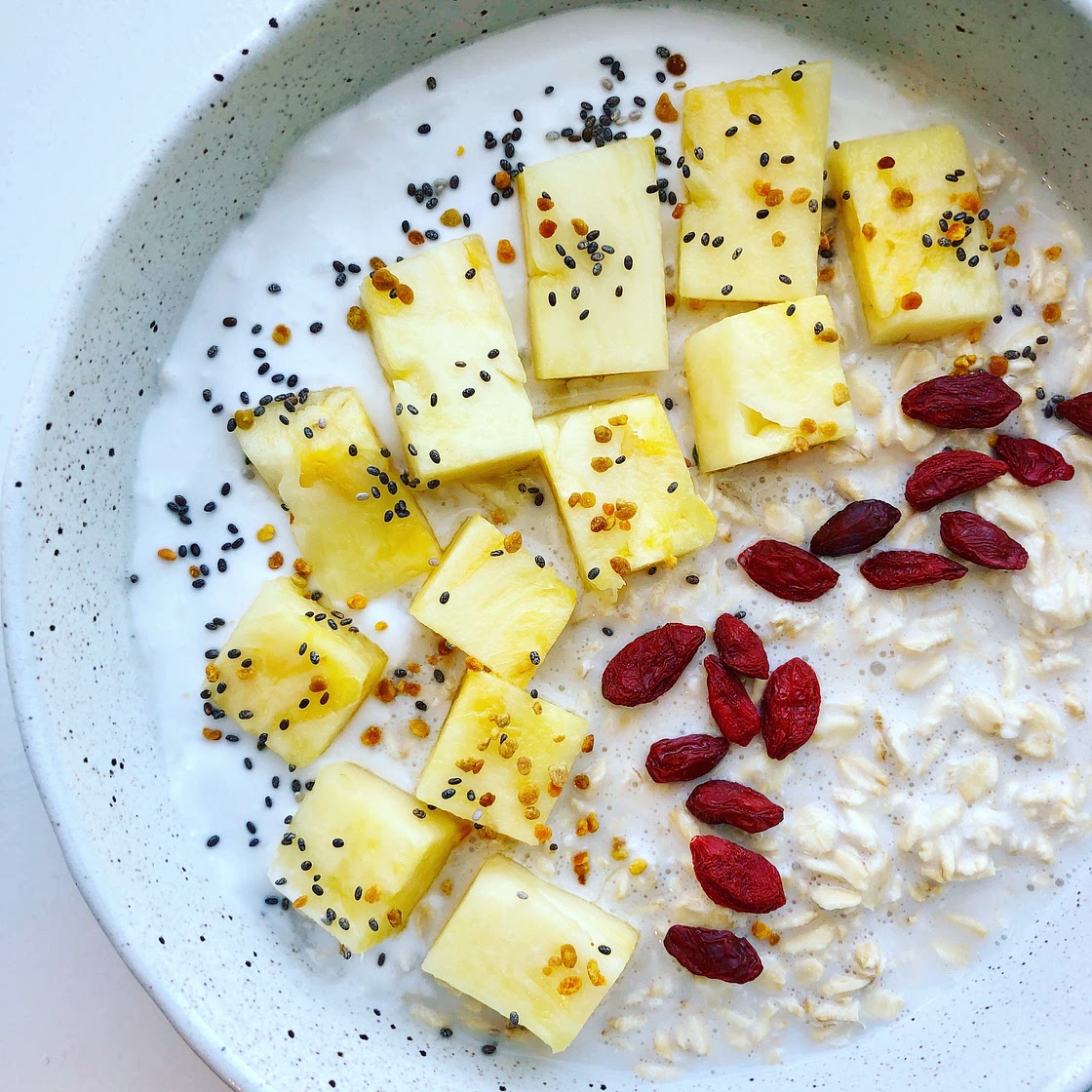 Pineapple Coconut Overnight Oats
