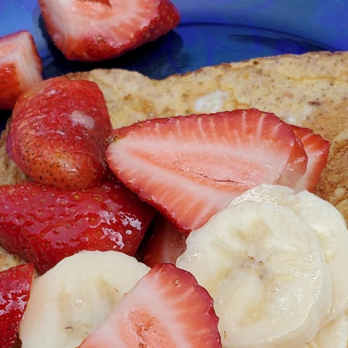 French Toast with Fruit