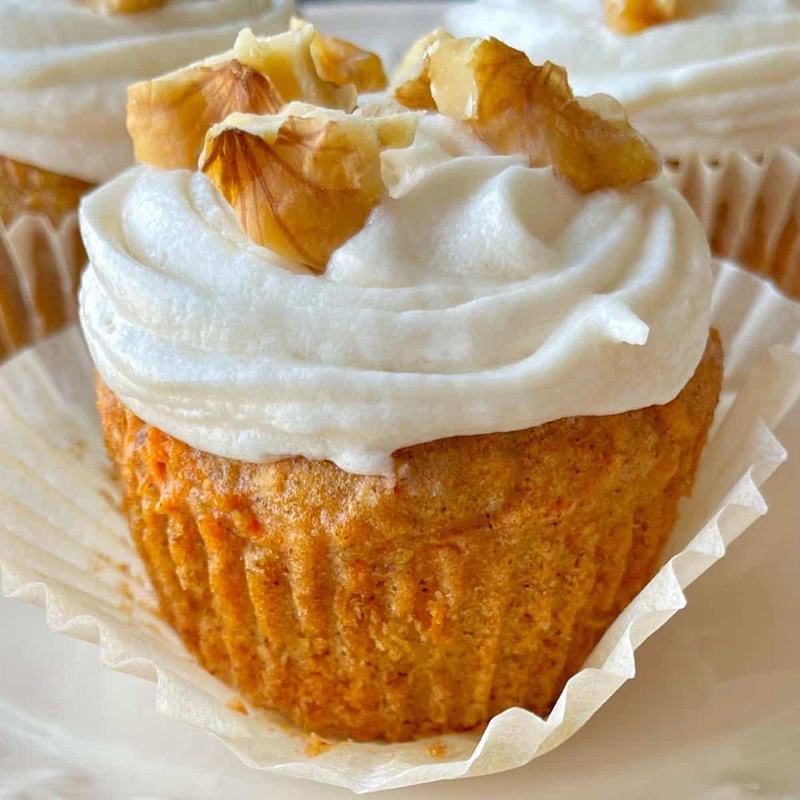 Vegan Carrot Cake Cupcakes with Easy Cream Cheese Frosting