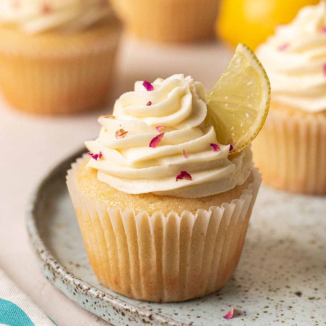 Vegan Lemon Cupcakes