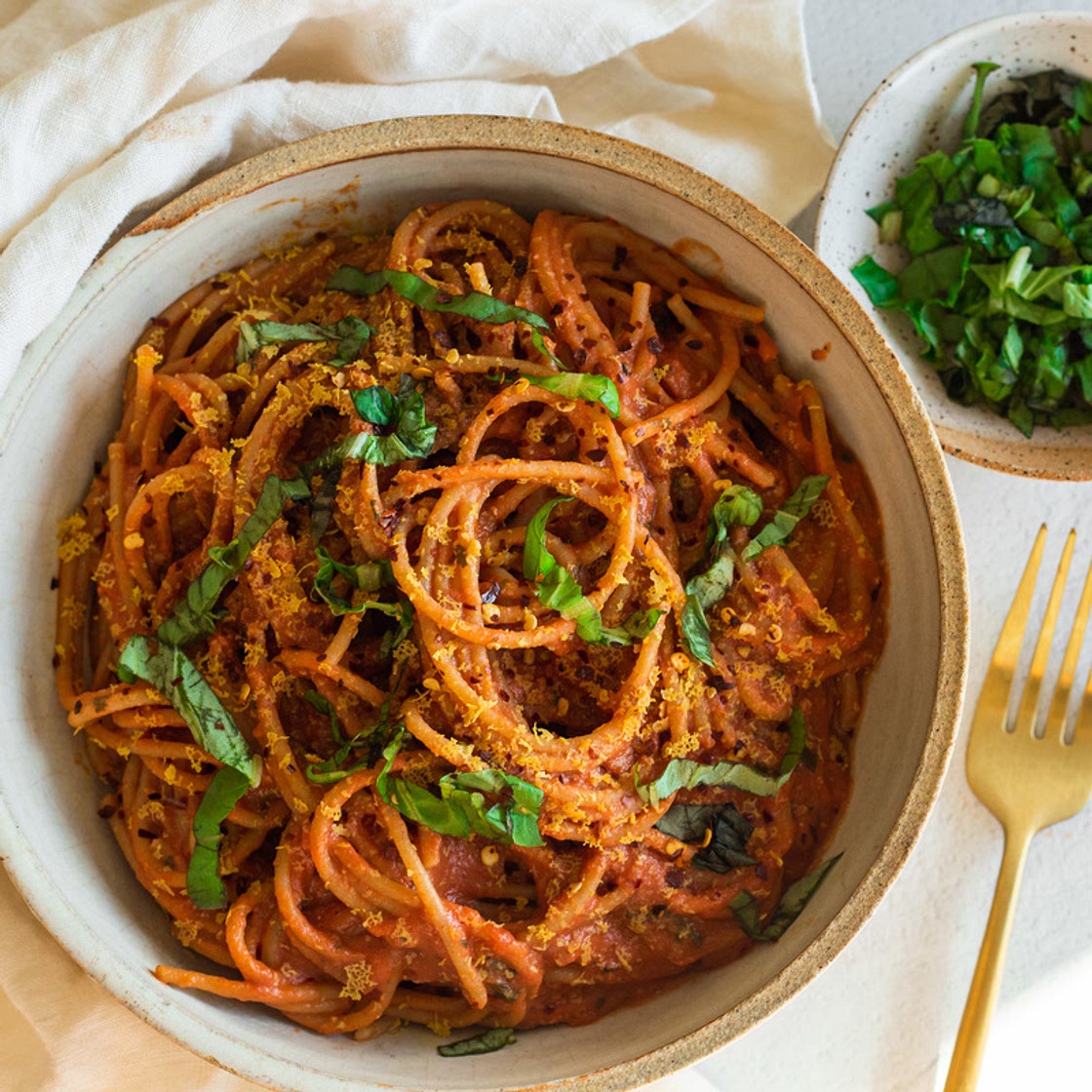 CREAMY SILKEN TOFU TOMATO PASTA SAUCE (VEGAN AND HIGH PROTEIN)