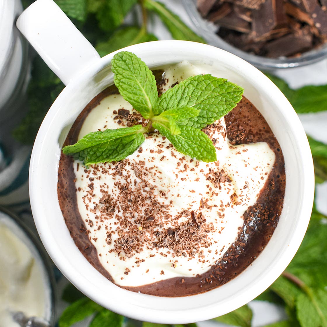 Easy Peppermint Hot Chocolate