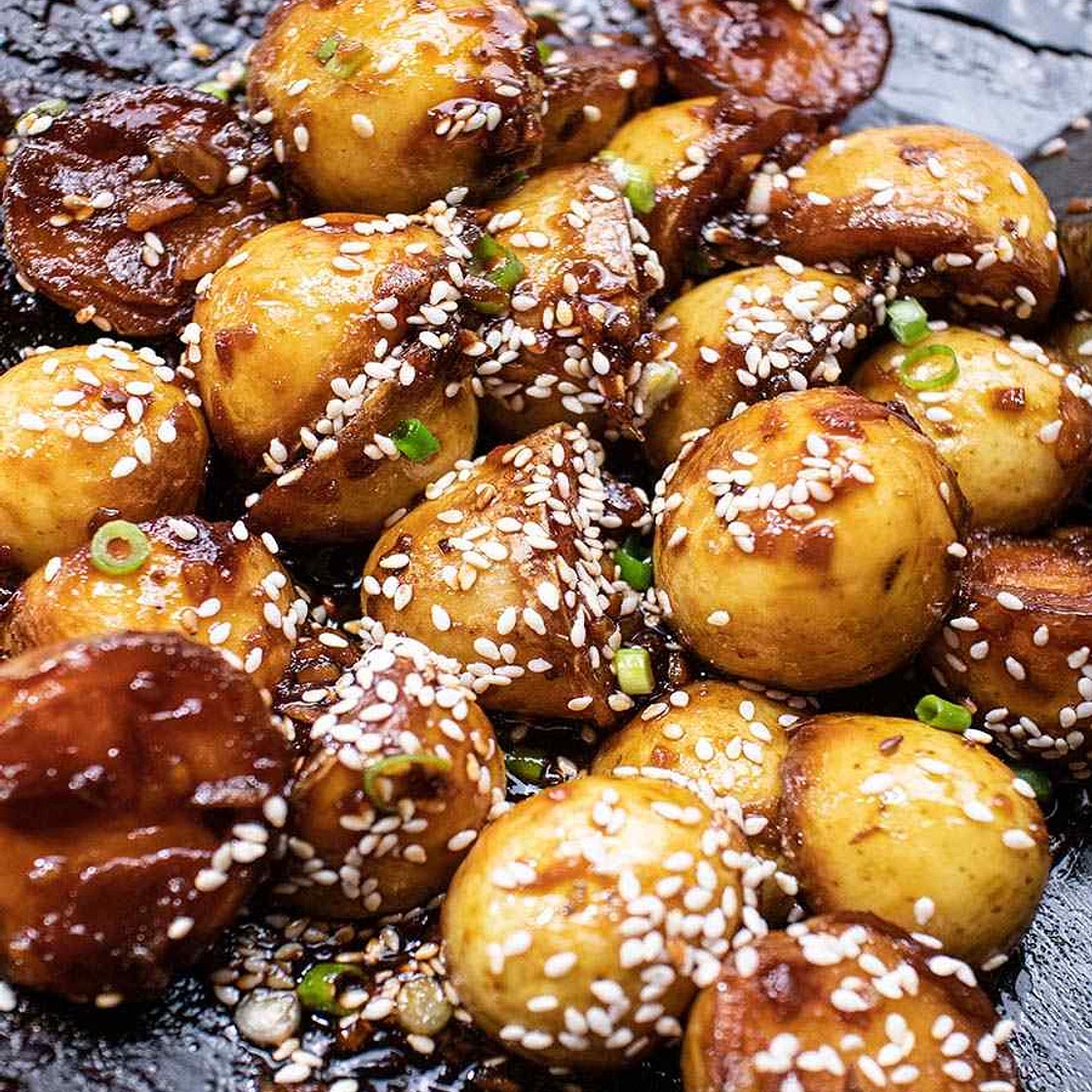 Sticky Maple-Glazed Potatoes
