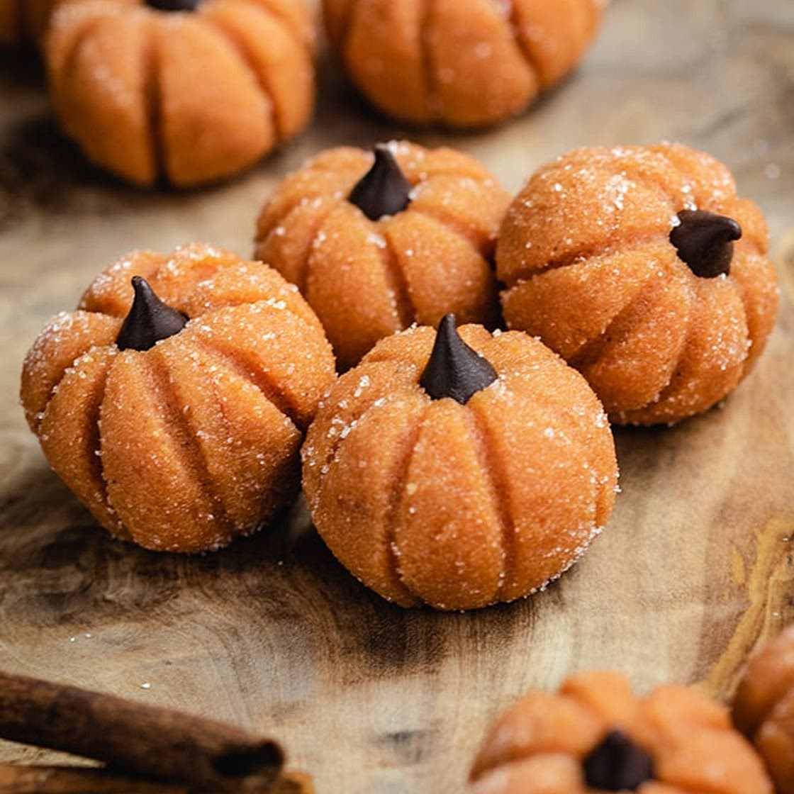 Pumpkin Cheesecake Truffles