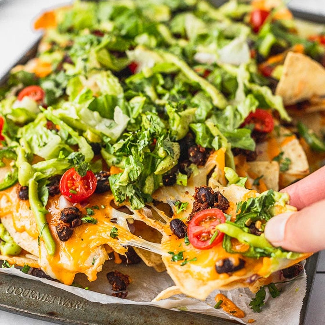 Vegetarian Nachos with Spicy Black Beans