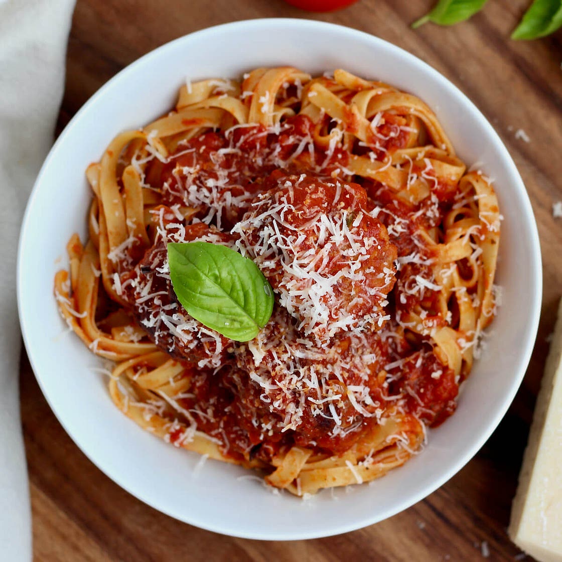 Dutch Oven Meatballs