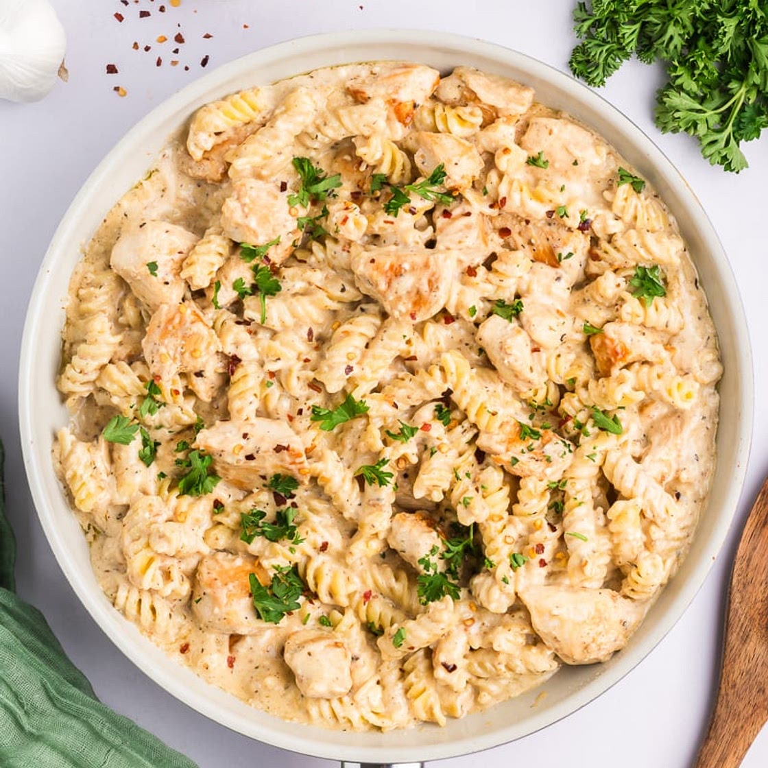 Chicken Garlic Parmesan Pasta