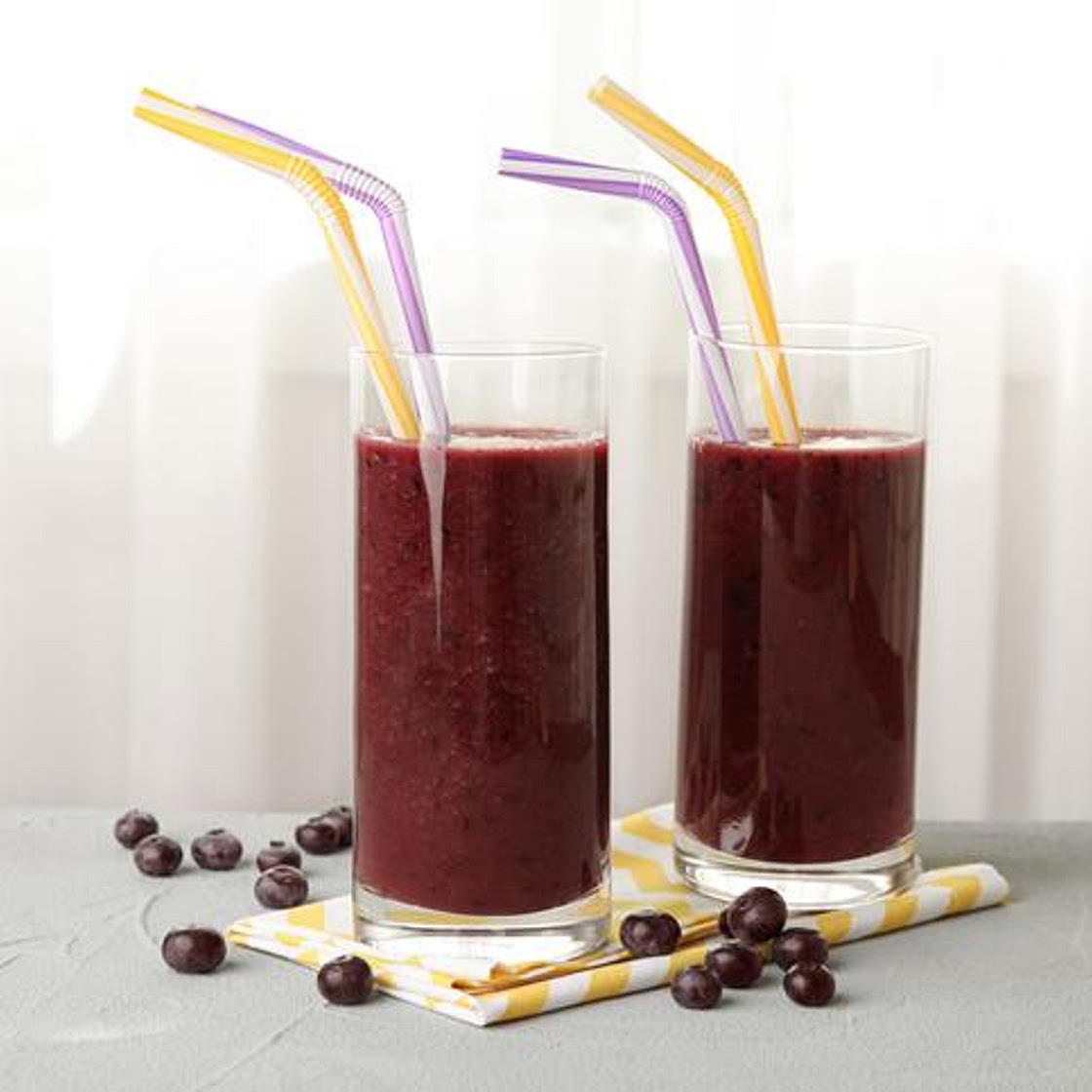 Vitamina de açaí com leite em pó