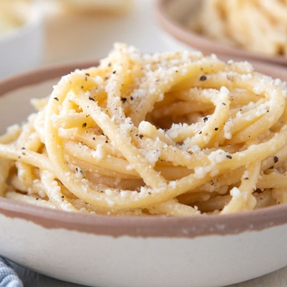 Classic Cacio e Pepe Recipe