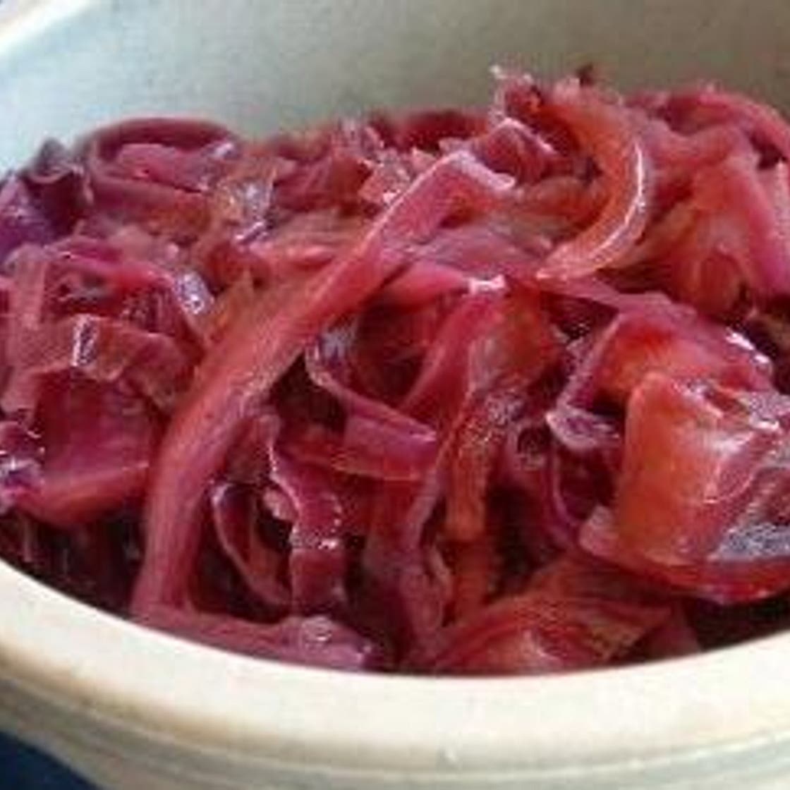 Slow Cooker Bavarian Red Cabbage