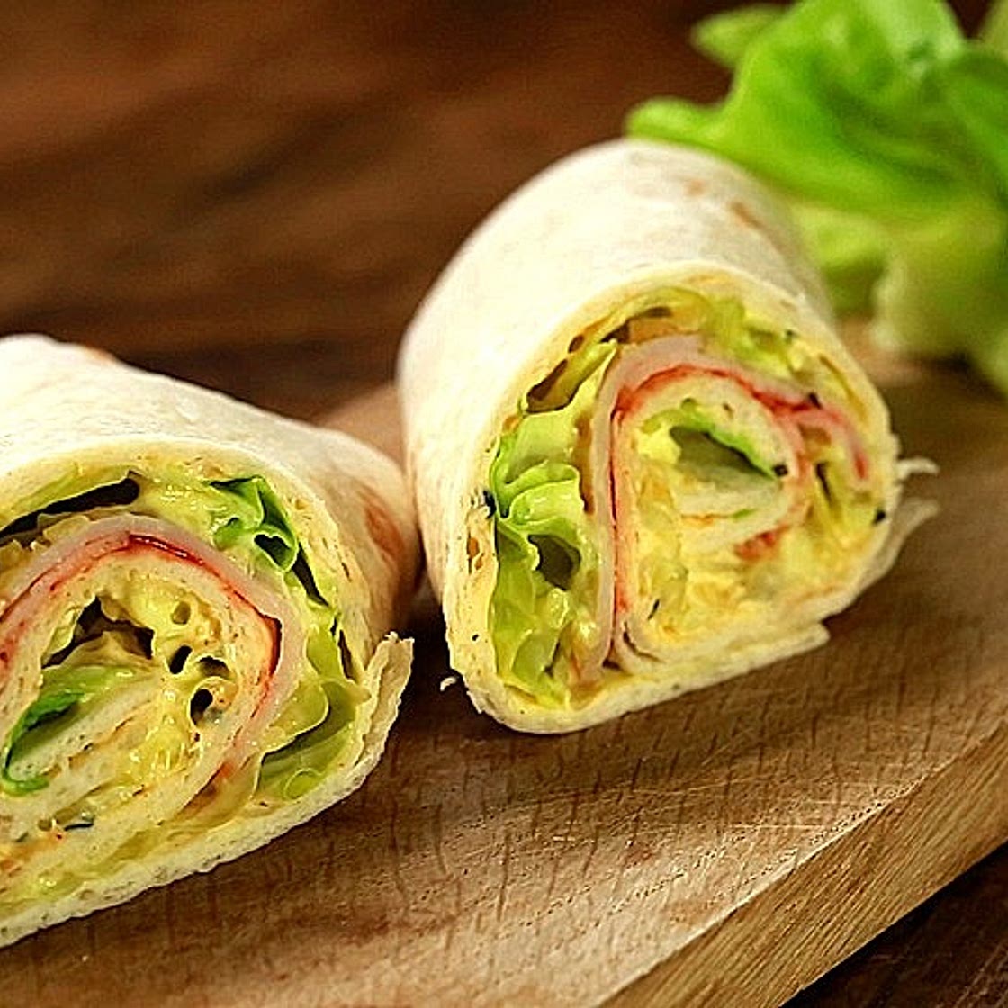 Party Wraps mit Frischkäse und Putenbrust