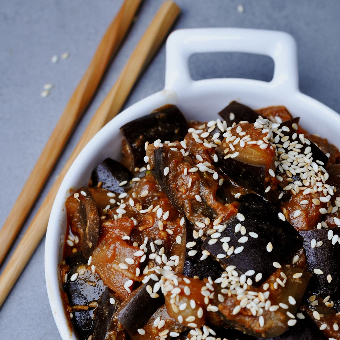 Steamed aubergines with spicy miso sauce
