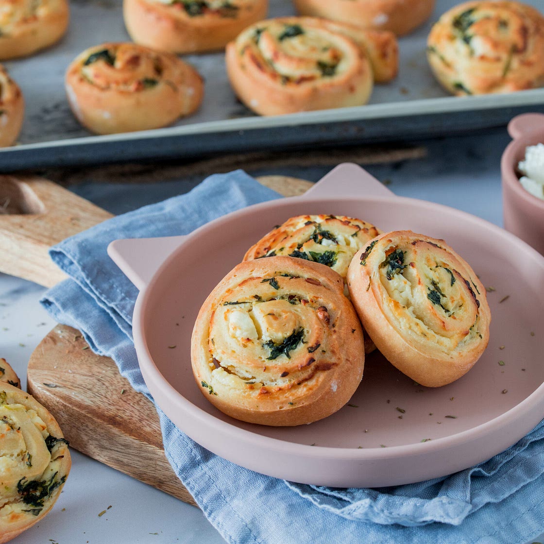 Spinat-Feta Schnecken