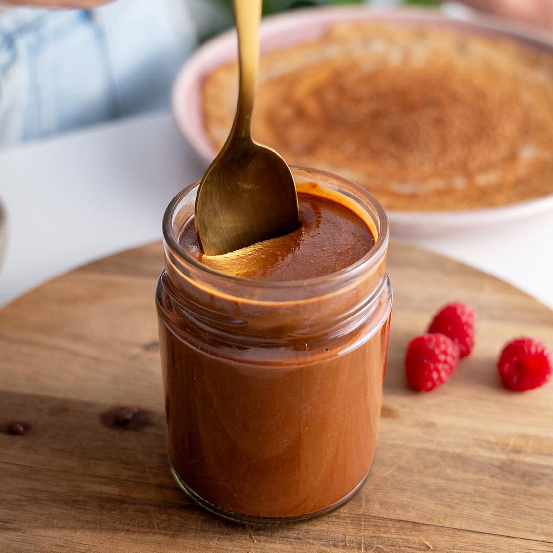 2-Ingredient Healthy Nutella (vegan, dairy-free)