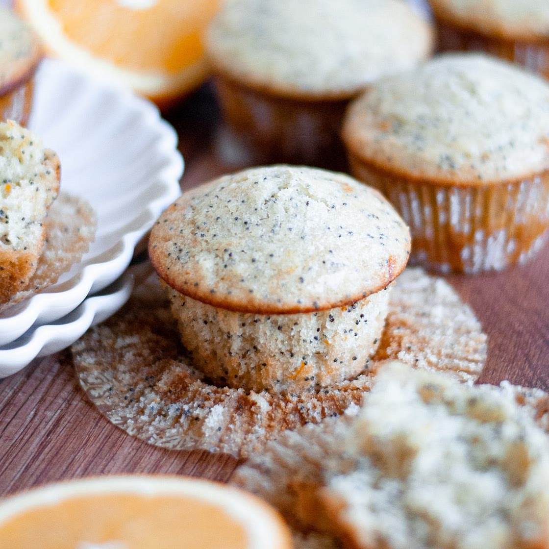 📖 Orange and Poppy Seed Muffins