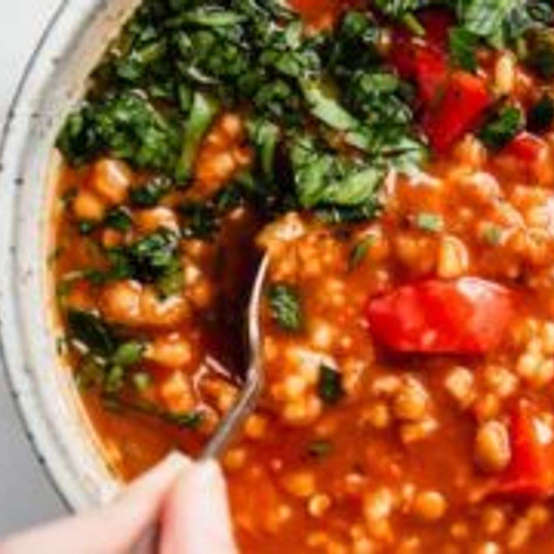 Vegan stuffed pepper soup