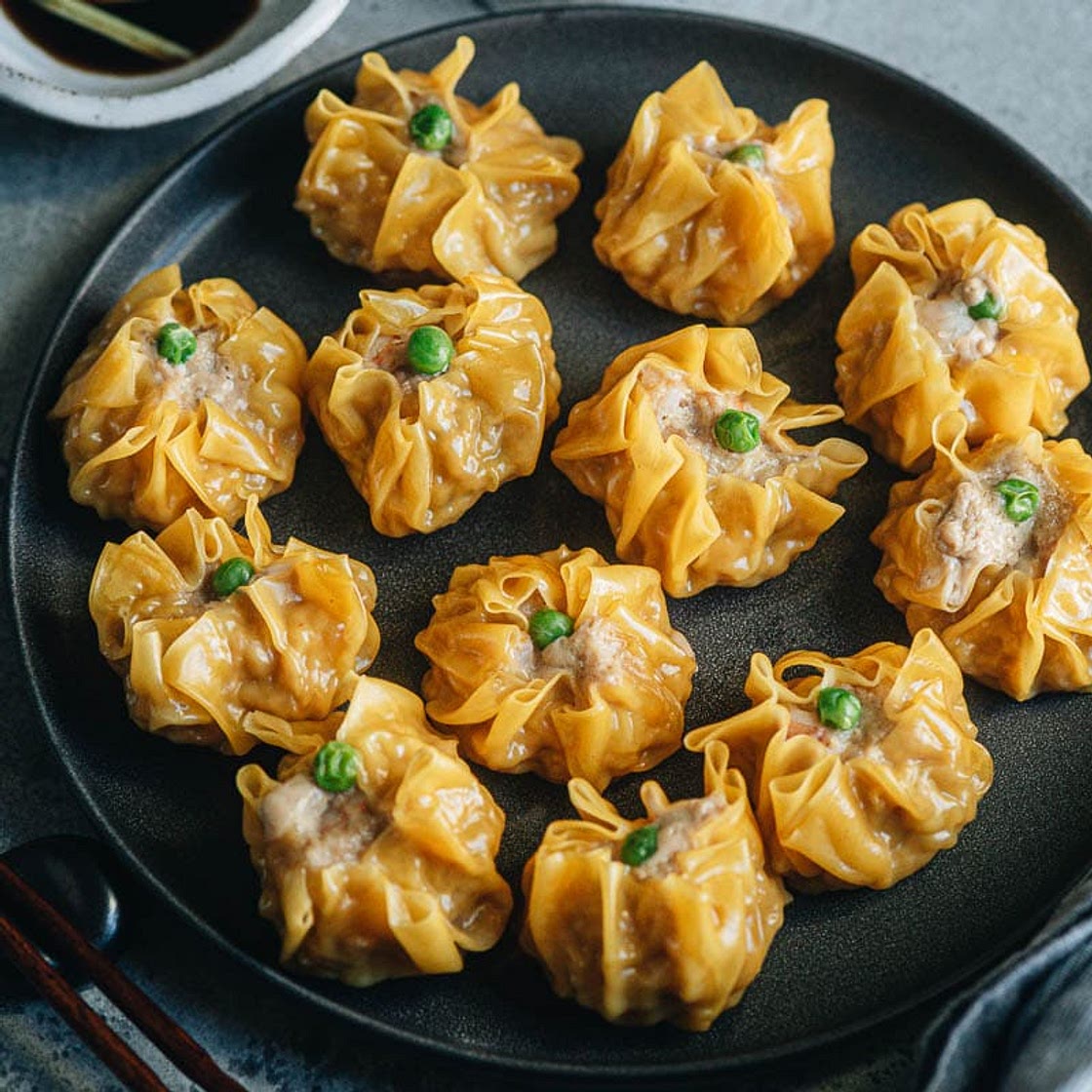 Cantonese Shumai with Pork and Shrimp (烧麦, Shao Mai)