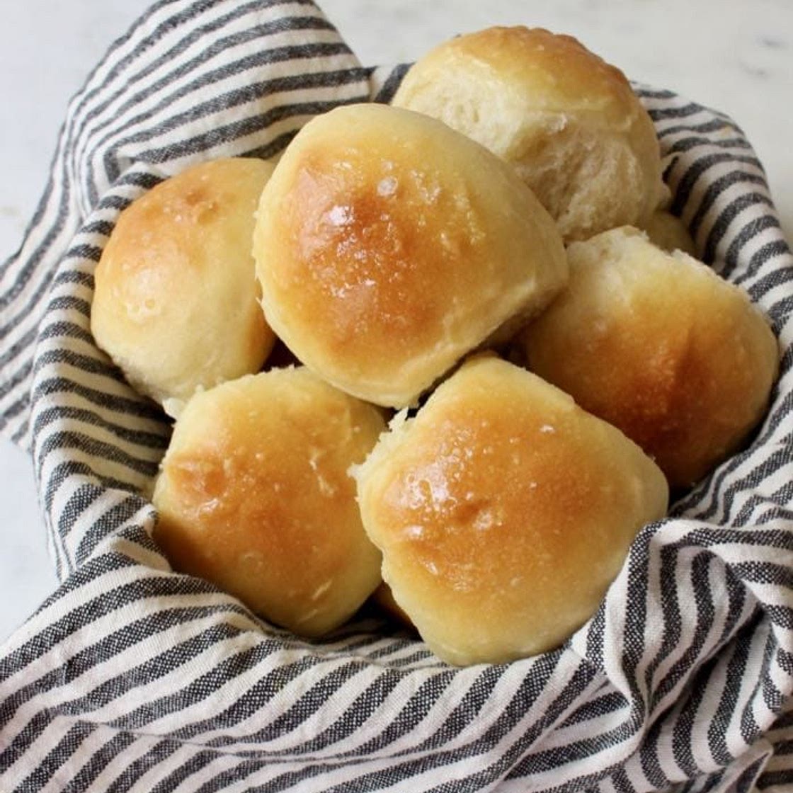 Vegan Dinner Rolls