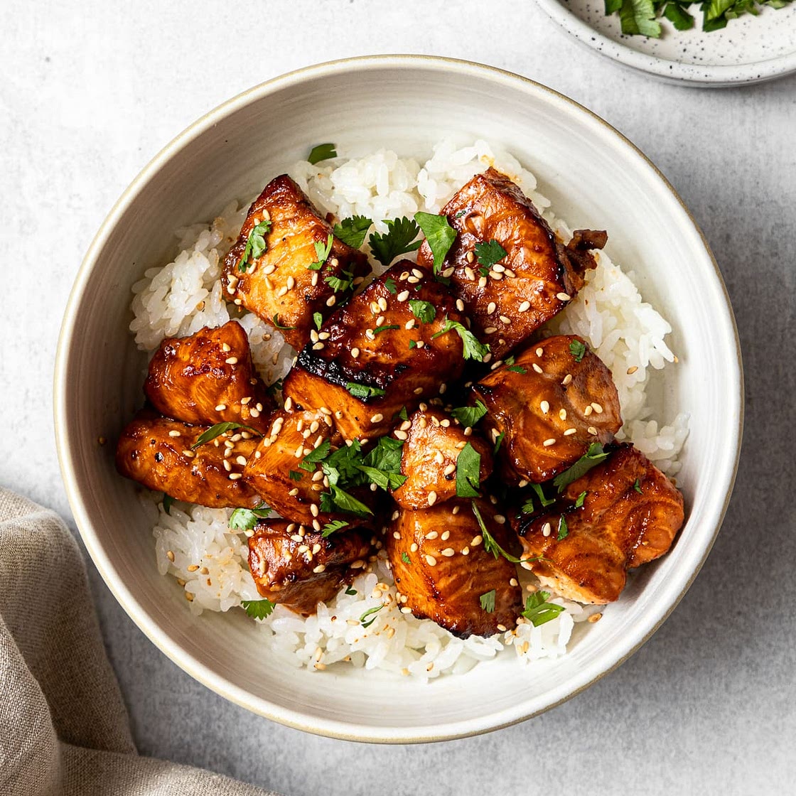 Air Fryer Salmon Bites