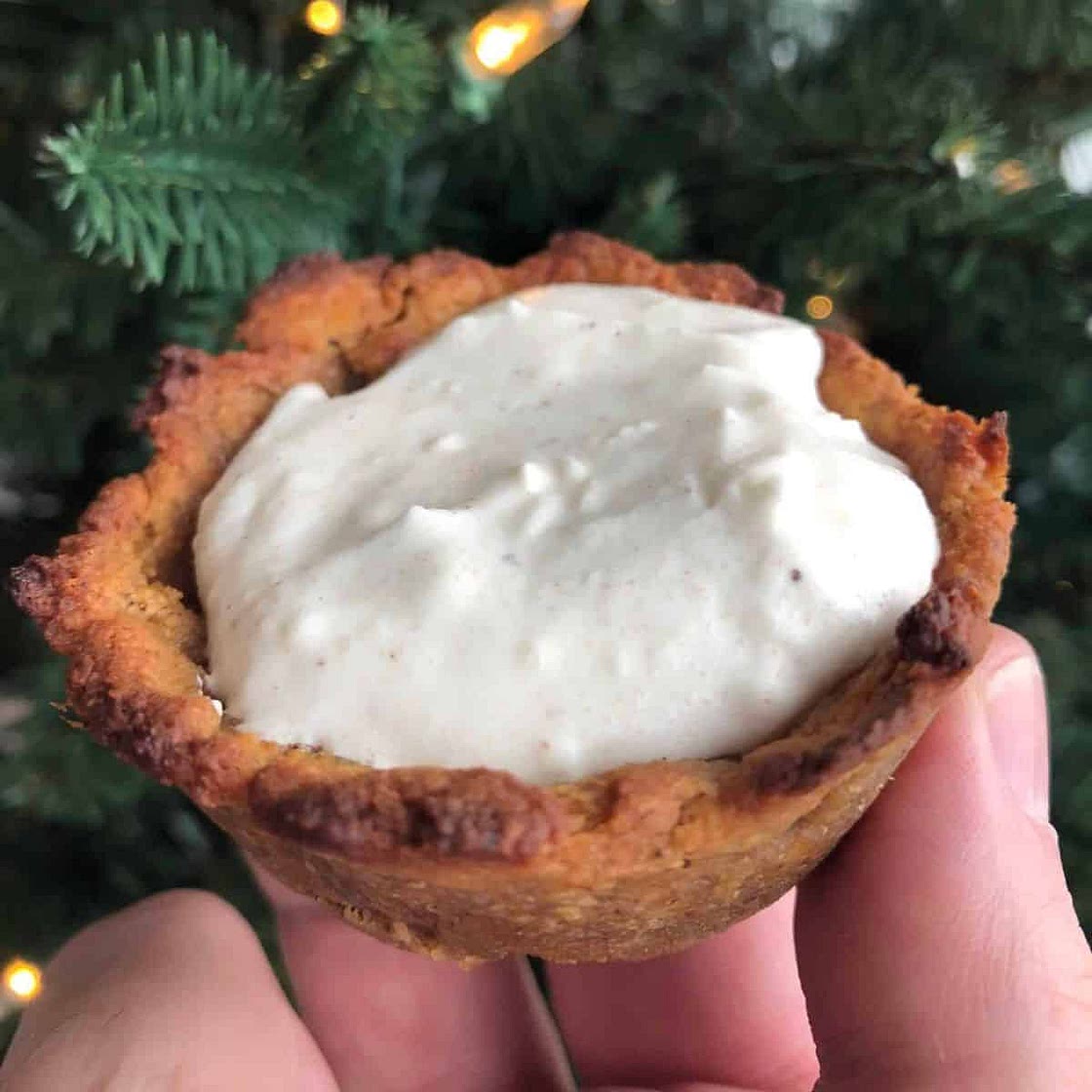 Cheesecake Eggnog Cookie Cups